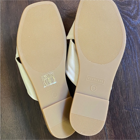 Everlane Shoes The Day Crossover Cream Sandals New size 5 - Picture 3 of 9